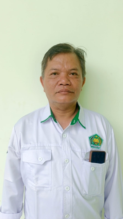 Rahmad Zakaria, S.Pd